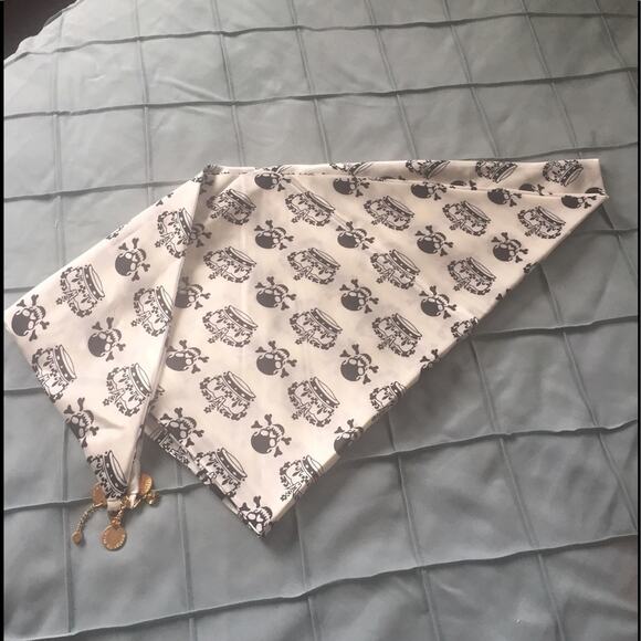 Silk Blend Brown Skull Triangle Scarf 💀 - Picture 3 of 4